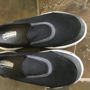 Sketchers Slip on's